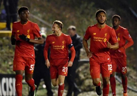 阿莫林：刚去葡体也被人说顶多撑3个月，我不喜欢频繁换球队