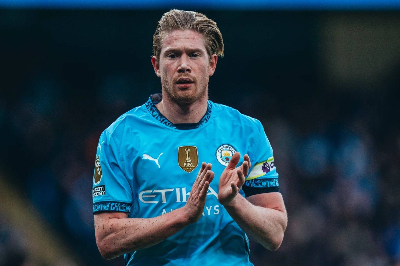 B费和内维斯各进三球，葡萄牙队史第3次单场比赛有两人戴帽