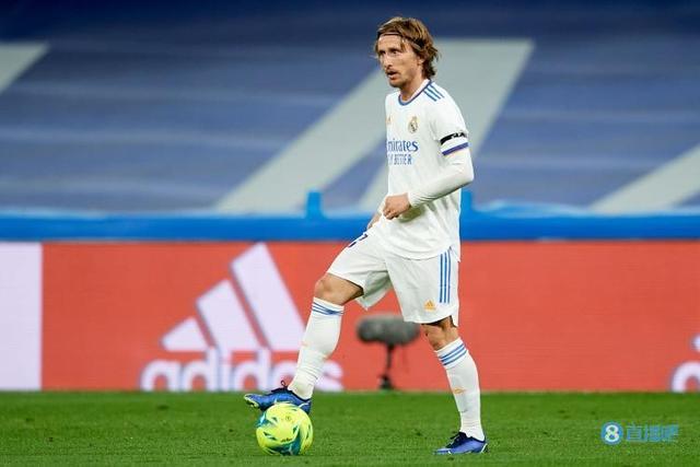 德媒：穆西亚拉和阿方索的恢复完全符合计划，目标是12月登场