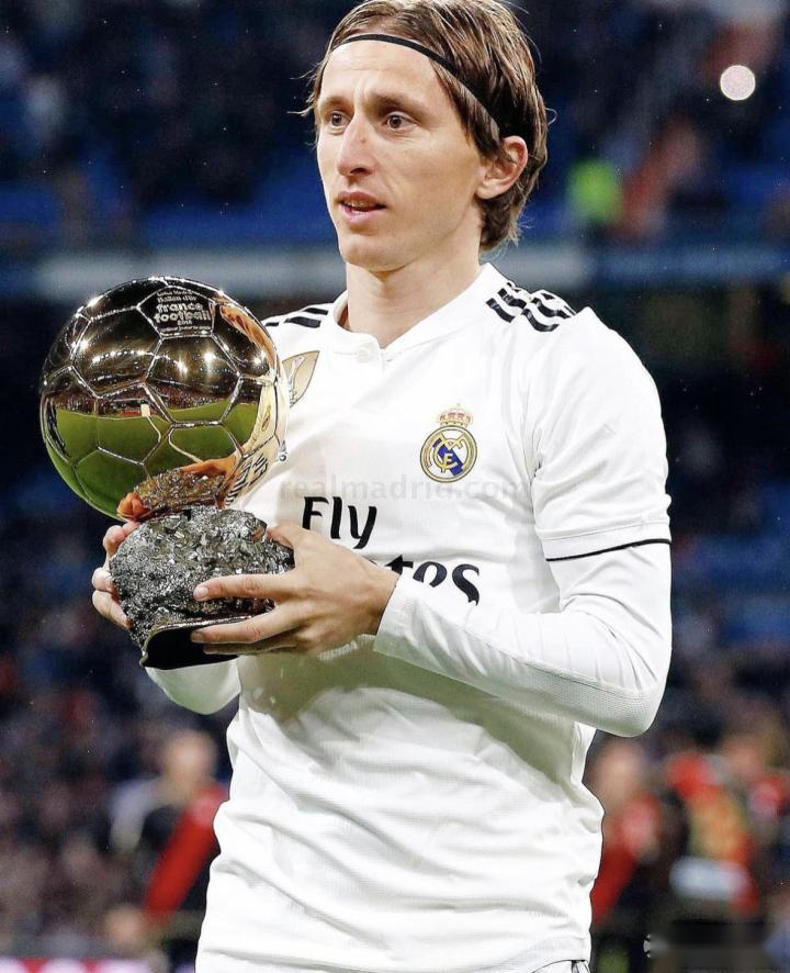 现代快报：“苏超”决赛带动南京26.2亿元消费